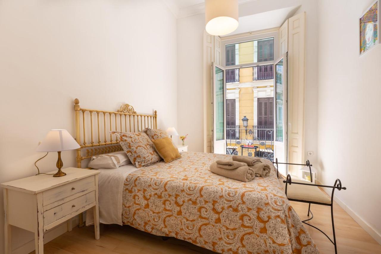 Apartamento Molina Lario Catedral Malaga Bagian luar foto